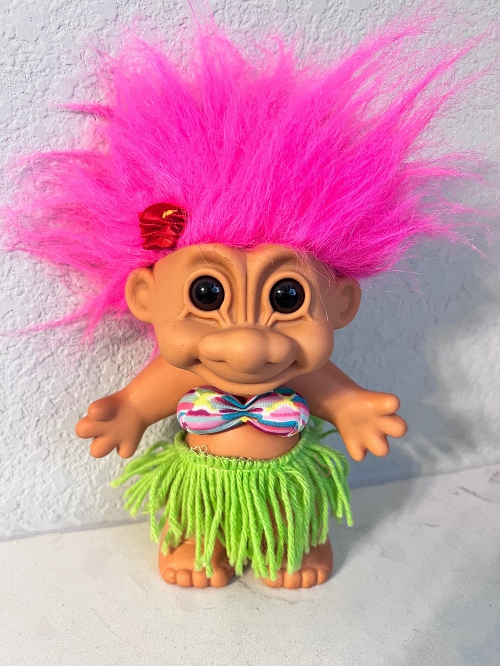 Vintage 1990s Russ Berrie Hula Girl Troll Doll-Pink Hair Green Grass Skirt